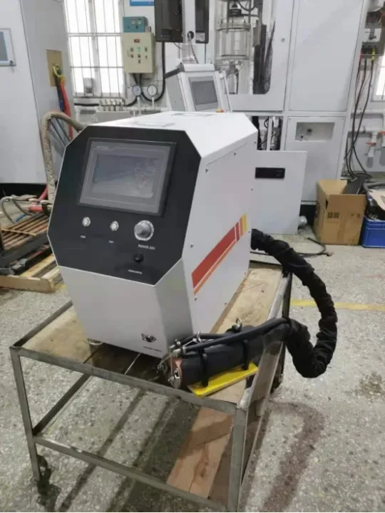 Digital Portable induction heating machine for Turbine bolts heating with Coaxial Handheld Transformer Cables