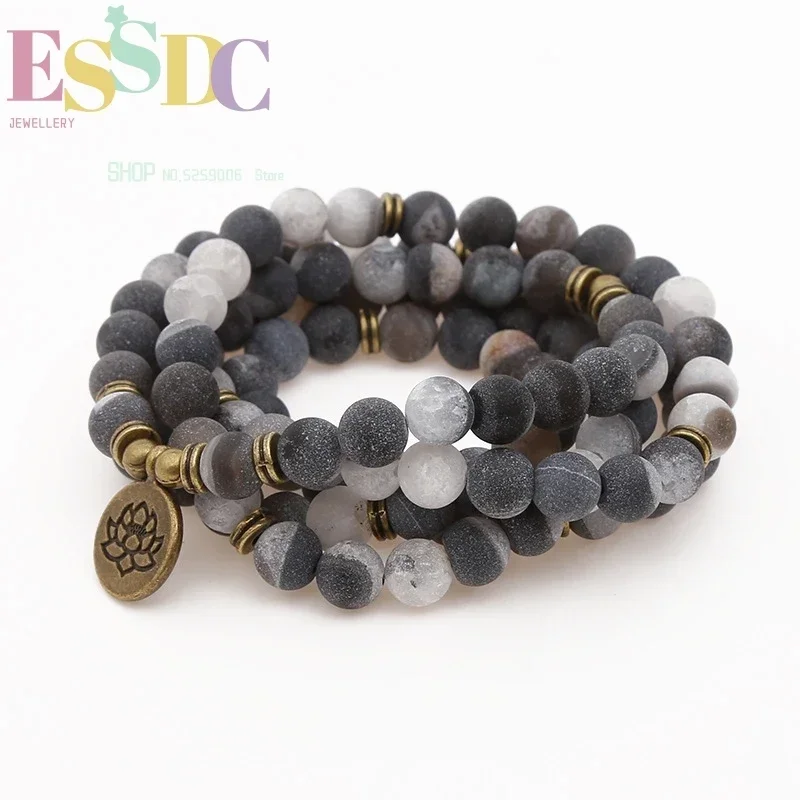 Natural Smile Black White Onyx 108 Mala Beads or Necklace Lotus Pendant Chakra Yoga Prayer Bracelet Wholesale