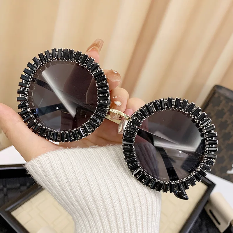 Luxury Brand Designer Round Diamond Sunglasses Women For Female Fashion Vintage Party Travel Steampunk Sun Glasses Shades UV400
