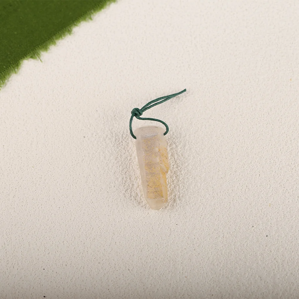 Pendant For Men Women Natural Stone Quartz Pendant  Jewelry Gift 14x12x41mm 12.7g