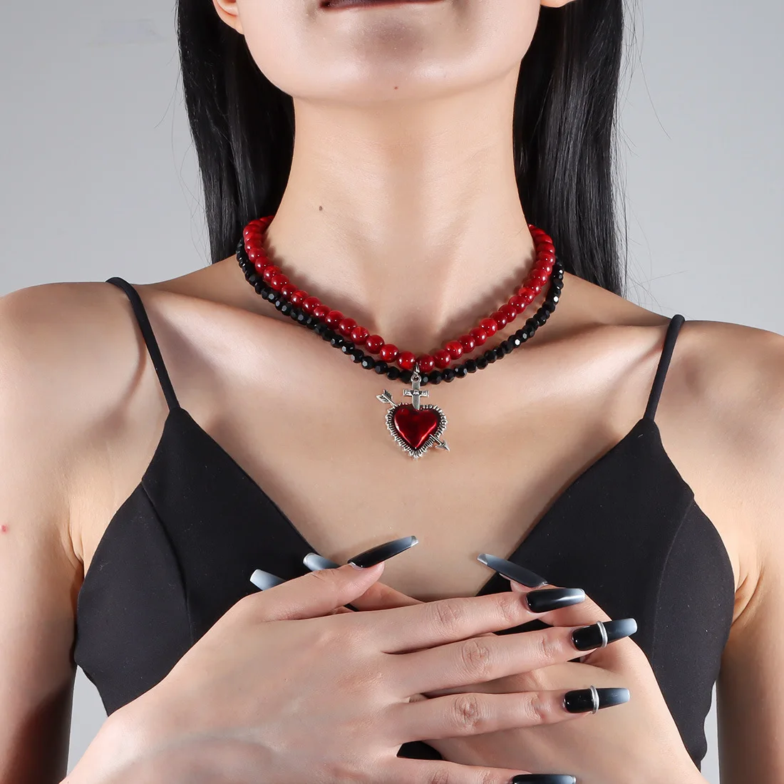 

DIY accessories Cross-border fashion jewelry double-layer design sense of love pendant personalized gothic beaded necklace NK248