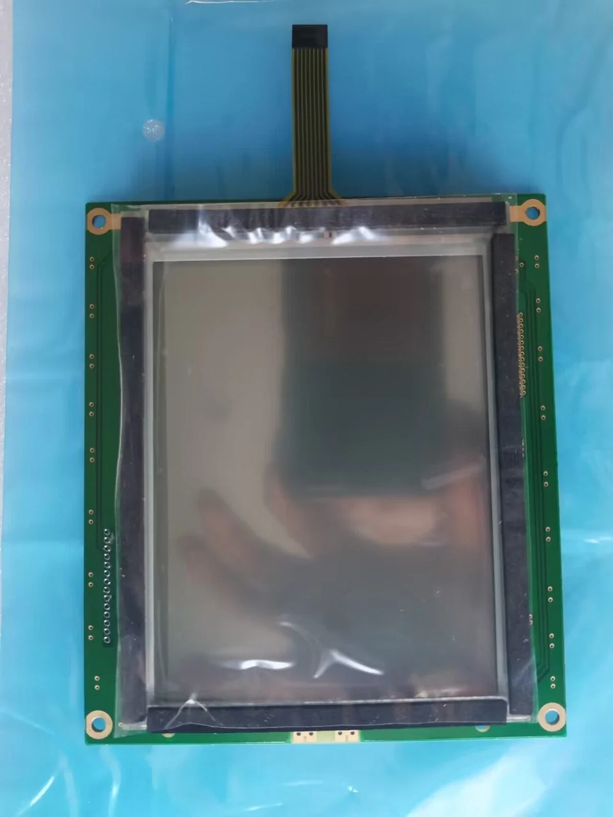 New TRANE EW50969YLY X13760013-01-1004 LCD Display with touch screen compatible in stock