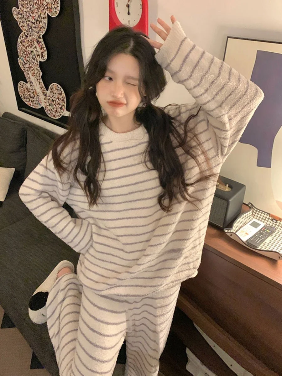 

Warm Thiened Coral Fce Pajamas Women's Long Sve Fce Lined Soft Plu Winter Spwear Home Clothes Set Striped Pat...