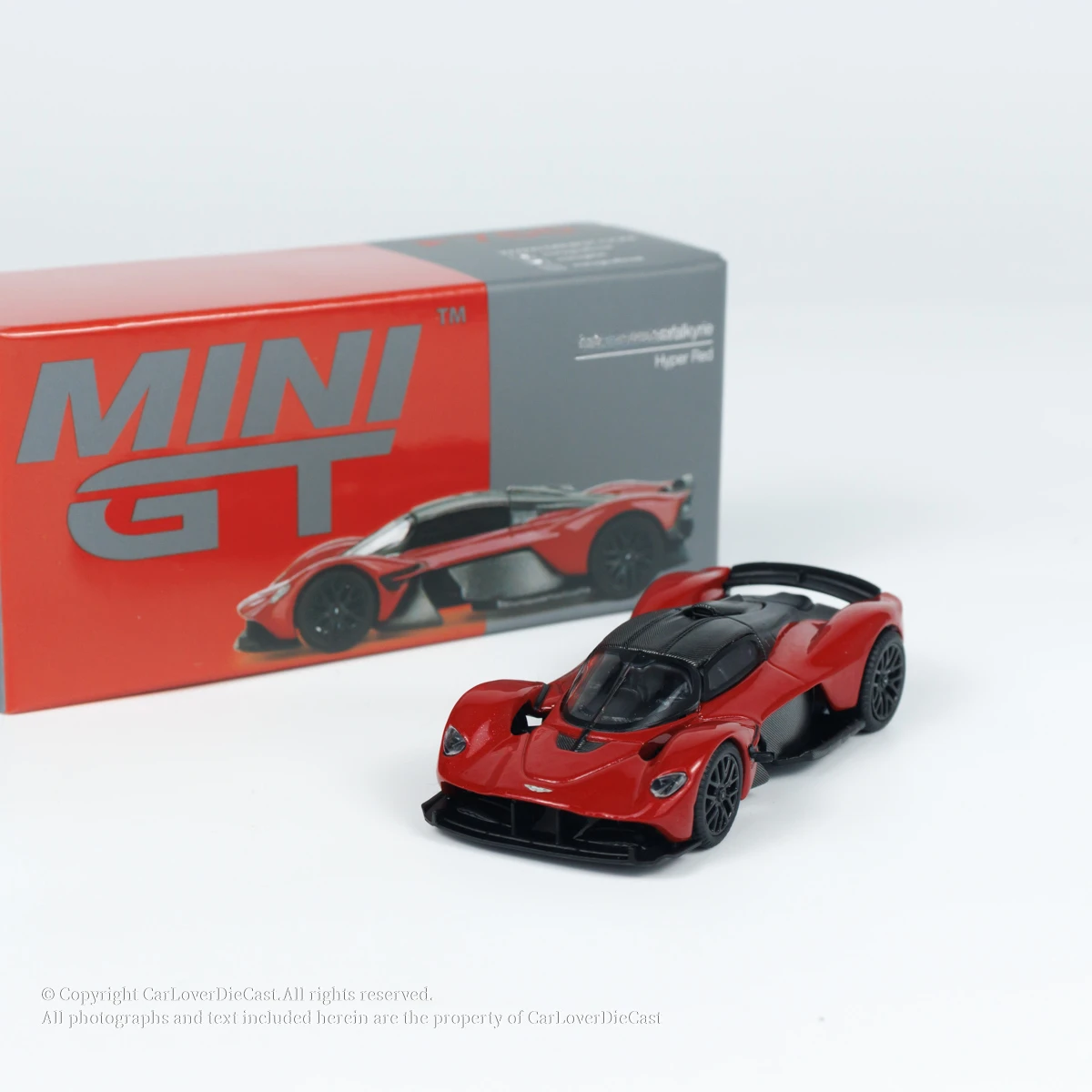 MINIGT 1:64 Valkyrie Hyper Red Model Car