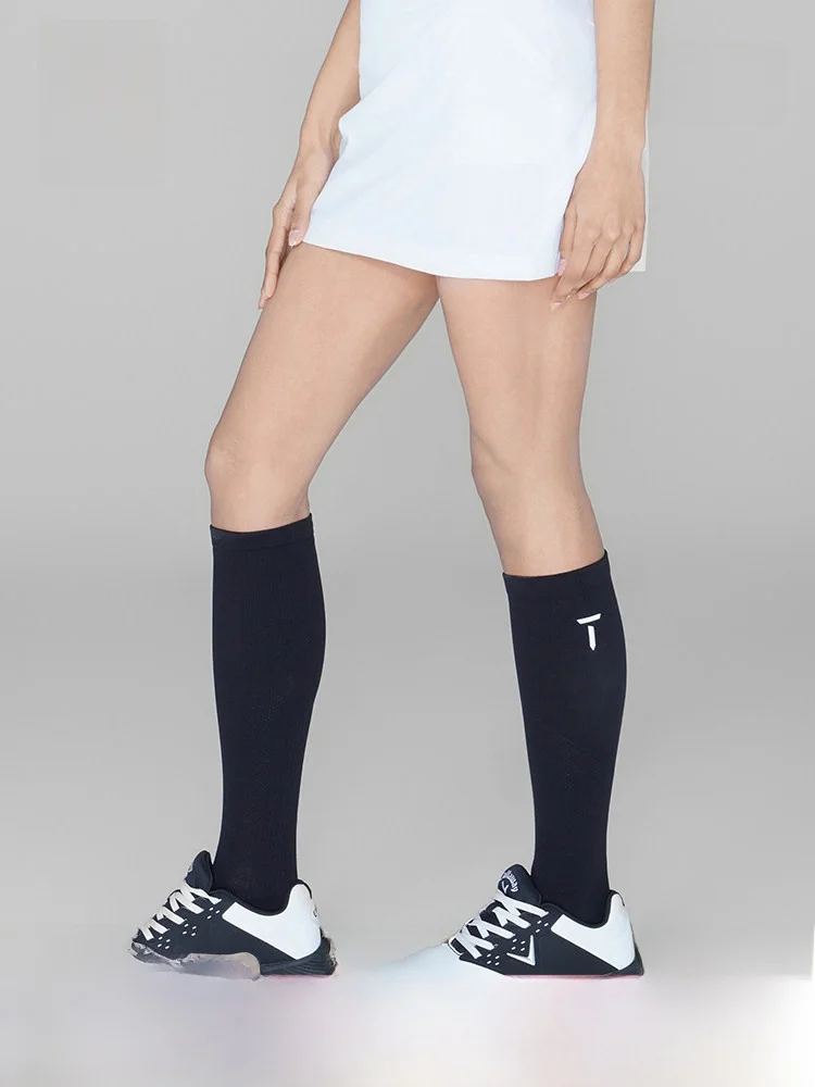 chaussettes-de-golf-mi-mollet-pour-femmes-nouvelle-mode-collection-tour-europeen-pour-matchs-de-golf-ete-2026-produit-authentique