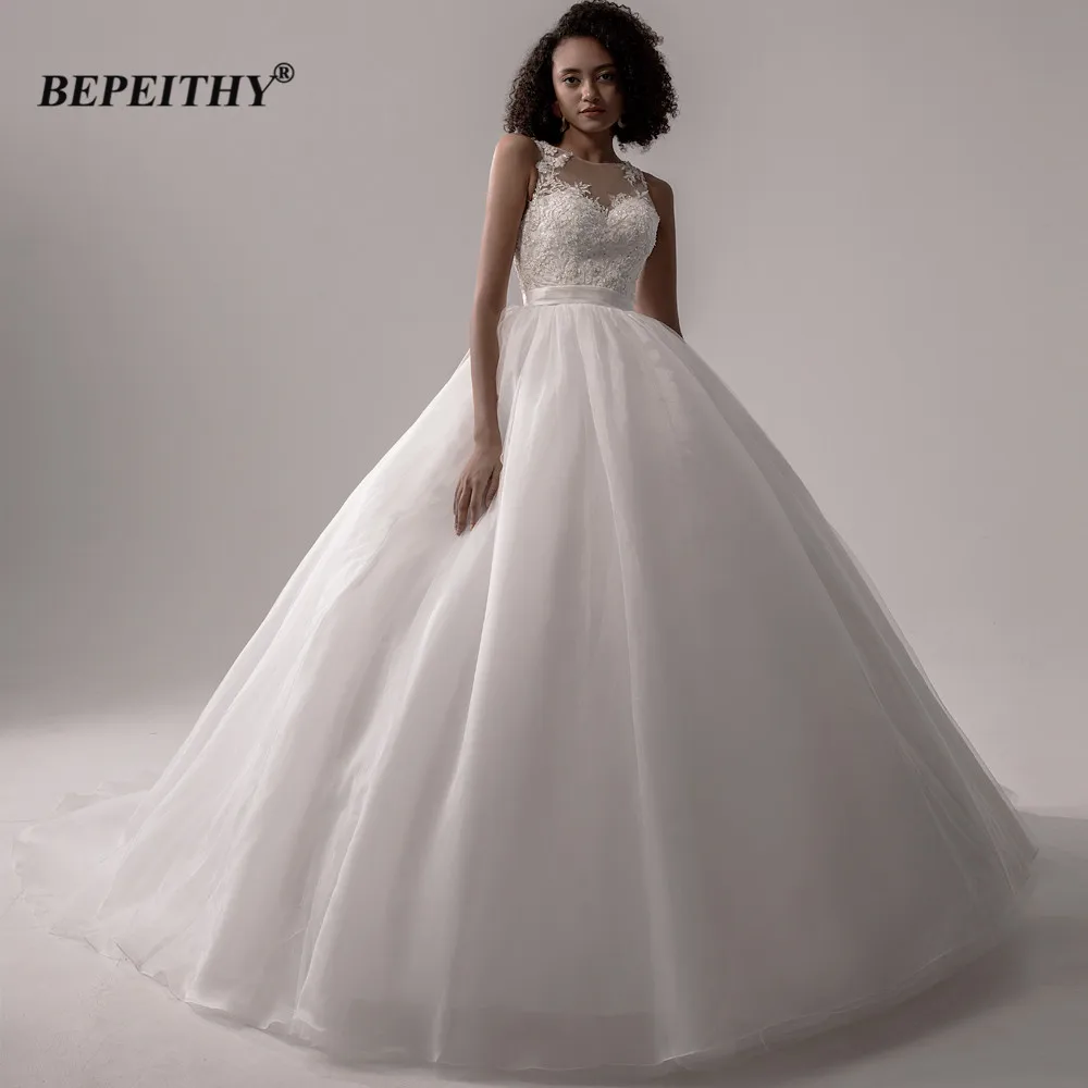 BEPEITHY Customized O Neck Ball Gown Wedding Dress Sleeveless Princess Bridal Gowns Vintage Wedding Dresses For Women With Belt