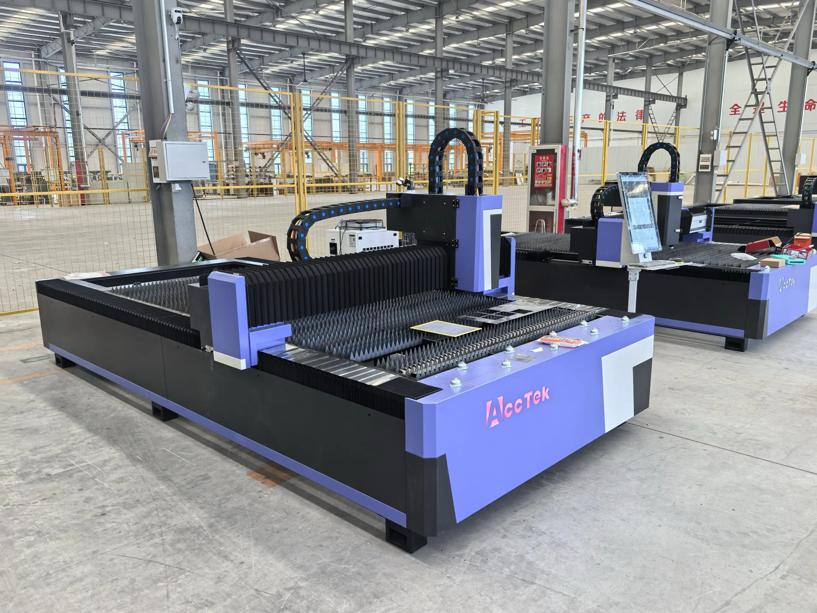 Hobby Metal 2000 Watt 6000w Solar Cell Fiber Laser Jet Cutting Machine 6mm 20mm Metal Carbon Steel Cnc Cutting for Metal Door