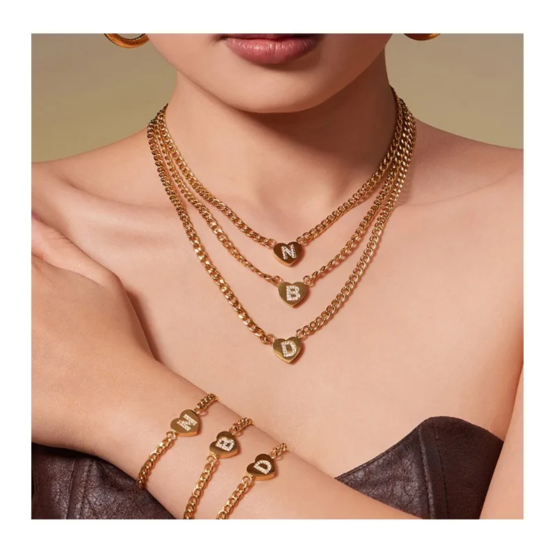 

Stainless Steel Letter Love Zircon Necklace Bracelet Gold-plated Fashion Style Versatile Jewelry