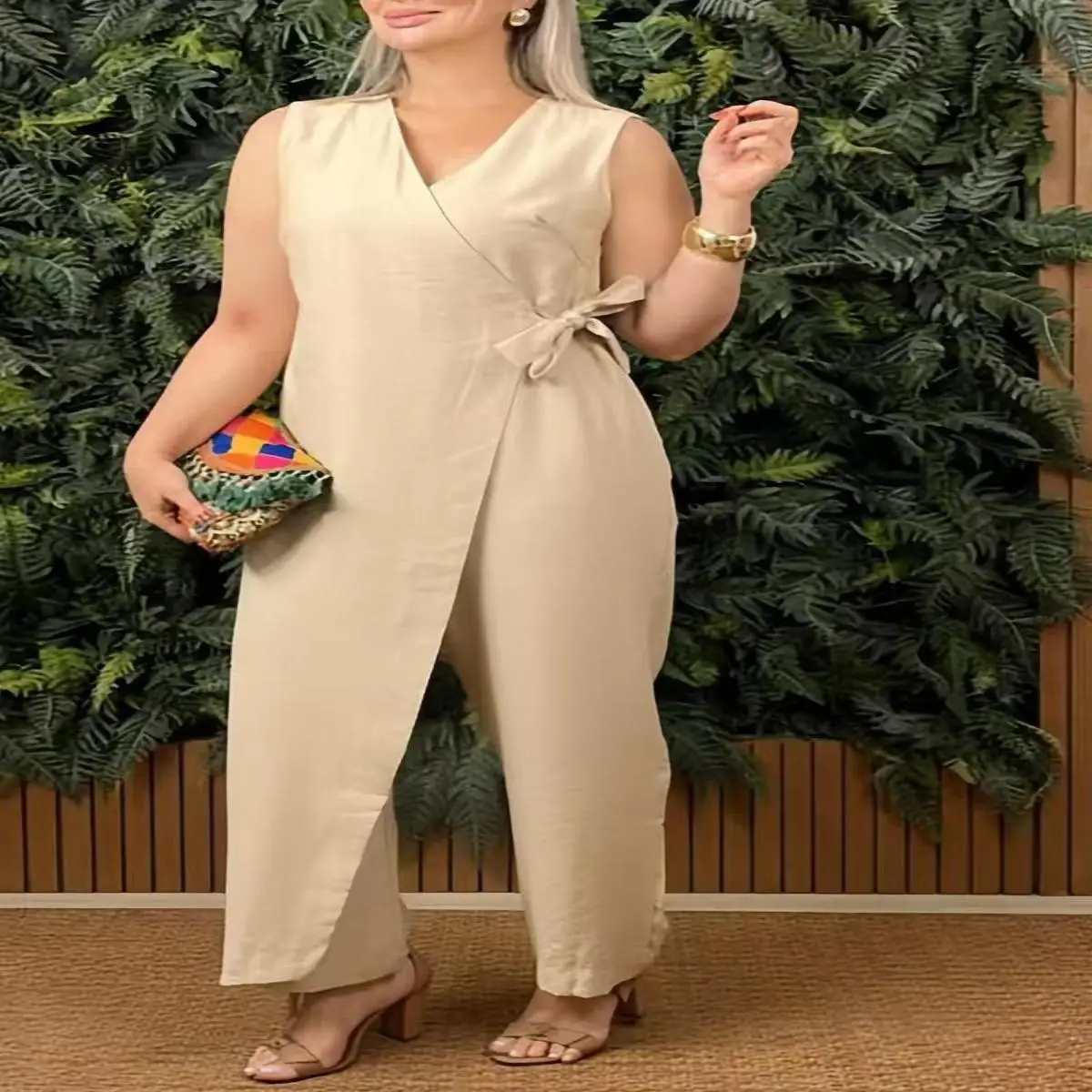Primavera 2025 Traje de una pieza con cinturón en V informal de color para mujer Estación independiente Faion Pantalones largos de fibra de poliéster