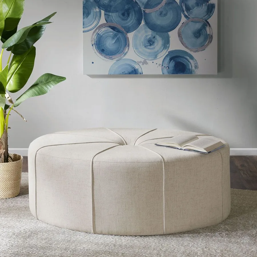 

48 man Polyester Fabric Large Cocktail man Modern Style For Living Room Cream