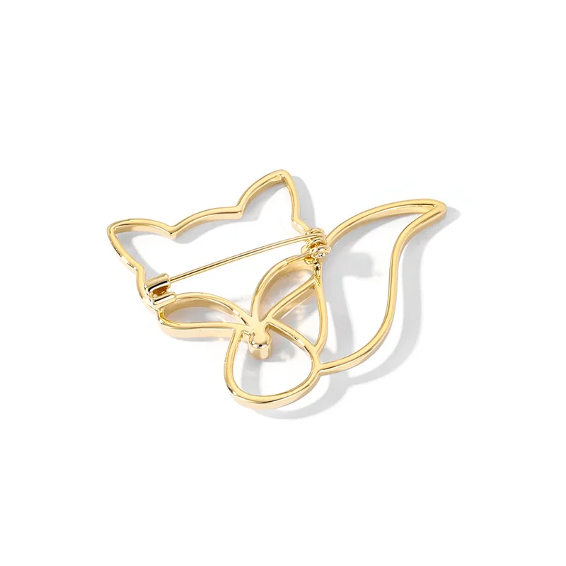 Sweet Women\'s Brooch Fashionable New Style Simple And Creative Golden Hollow Out Little Fox Anti Light Brooch Cute Accessories