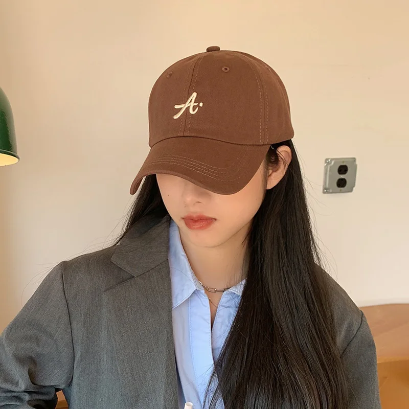 

Retro street three-dimensional letter embroidered baseball hat,big head circumference duckbill cap for men and women, adjustable