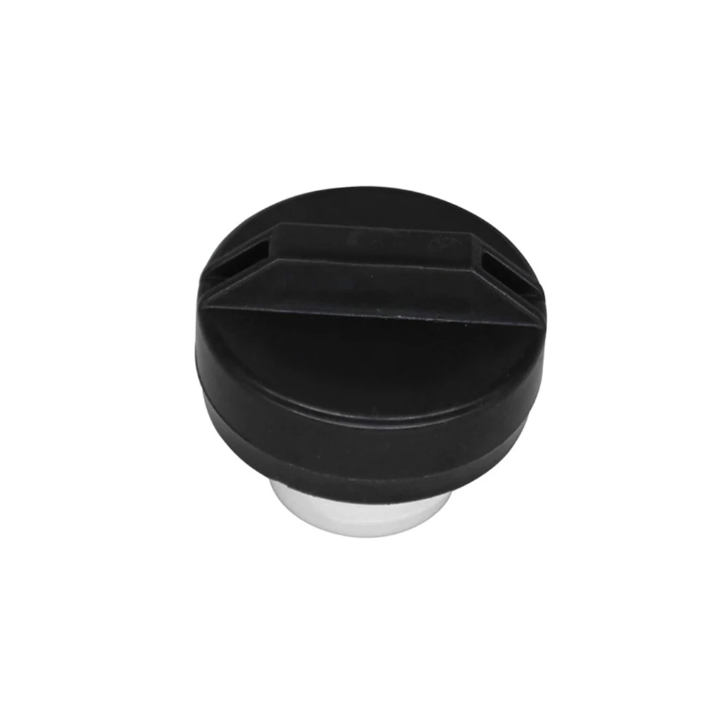 Крышка топливного бака для мини-погрузчиков Bobcat S220, S550, S650, S630, S770 (номер детали 6661114) Крышка топливного бака для мини-погрузчиков Bobcat S220, S550, S650, S630, S770 (номер детали 6661114)