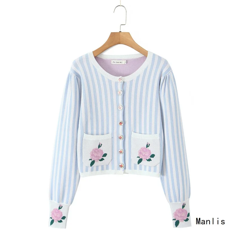 

Европейский и американский стиль2025Новая модная и элегантная женская одежда Вязаный кардиган в полоску с цветочным принтом