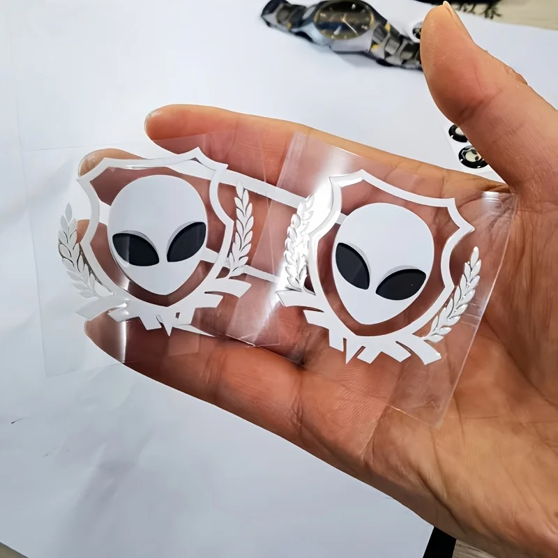Alien Helmet Shield Vinyl Sticker Set, White Black Waterproof Decal, Multi-purpose Sci-Fi Decor for Car, Laptop, Helmet