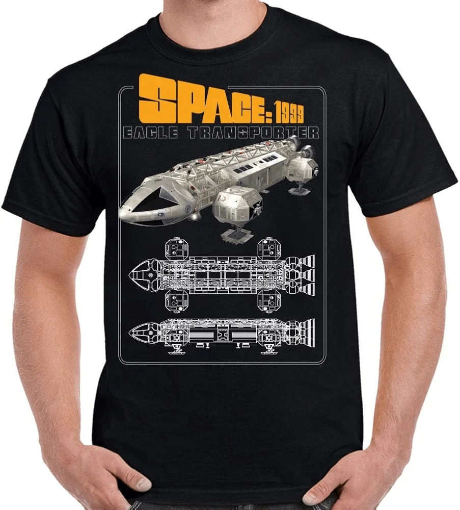 Herren-T-Shirt mit Weltraumthema und 1999 Eagle-Raumschiff-Design. Lässiges T-Shirt für Weltraum-Enthusiasten und Science-Fiction-Fans.