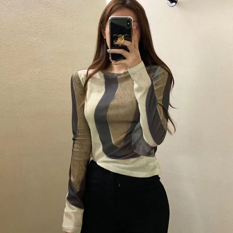 

Chic Tie-Dye Slim Fit round Ne Base Layer T-irt Women's 2023 New Spring Seasonal Korean Sle Long Sve Top