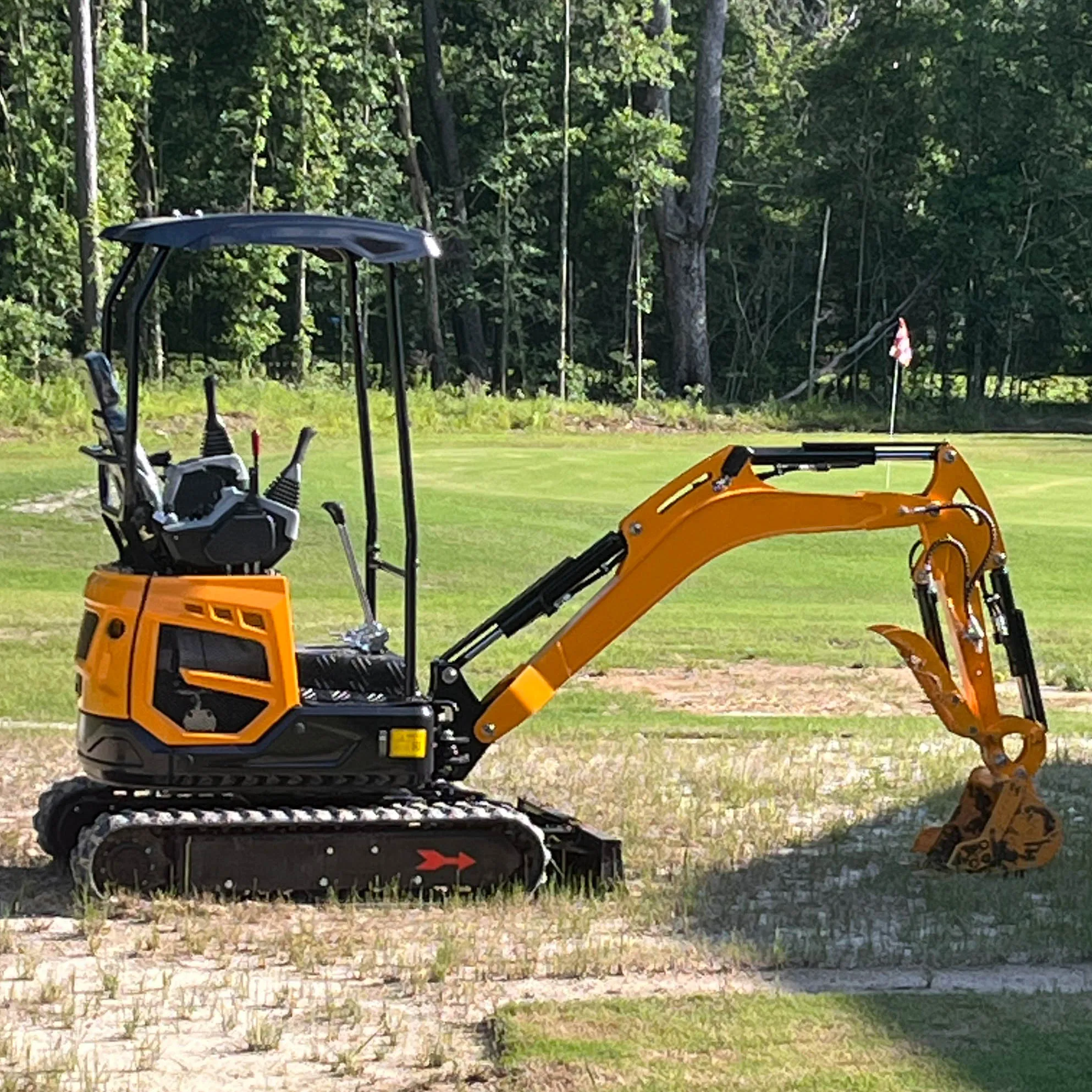 

Free Shipping Mini Excavator Euro 5 CE EPA 1.8 Ton 2.5 Ton Customized Hydraulic Diesel Excavator Farm Crawler Small Digger