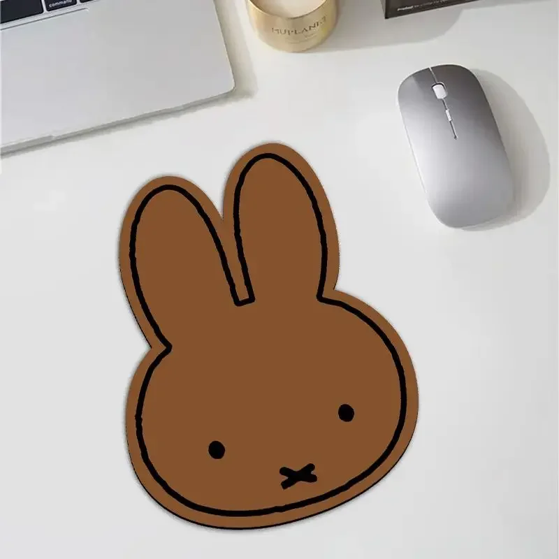 Alfombrilla de Ratón Kawaii con Forma de Conejo Miffy, Estilo Ins, para Oficina, Escritorio, Teclado de Computadora, Antideslizante, Portátil, de Dibujos Animados, Regalo