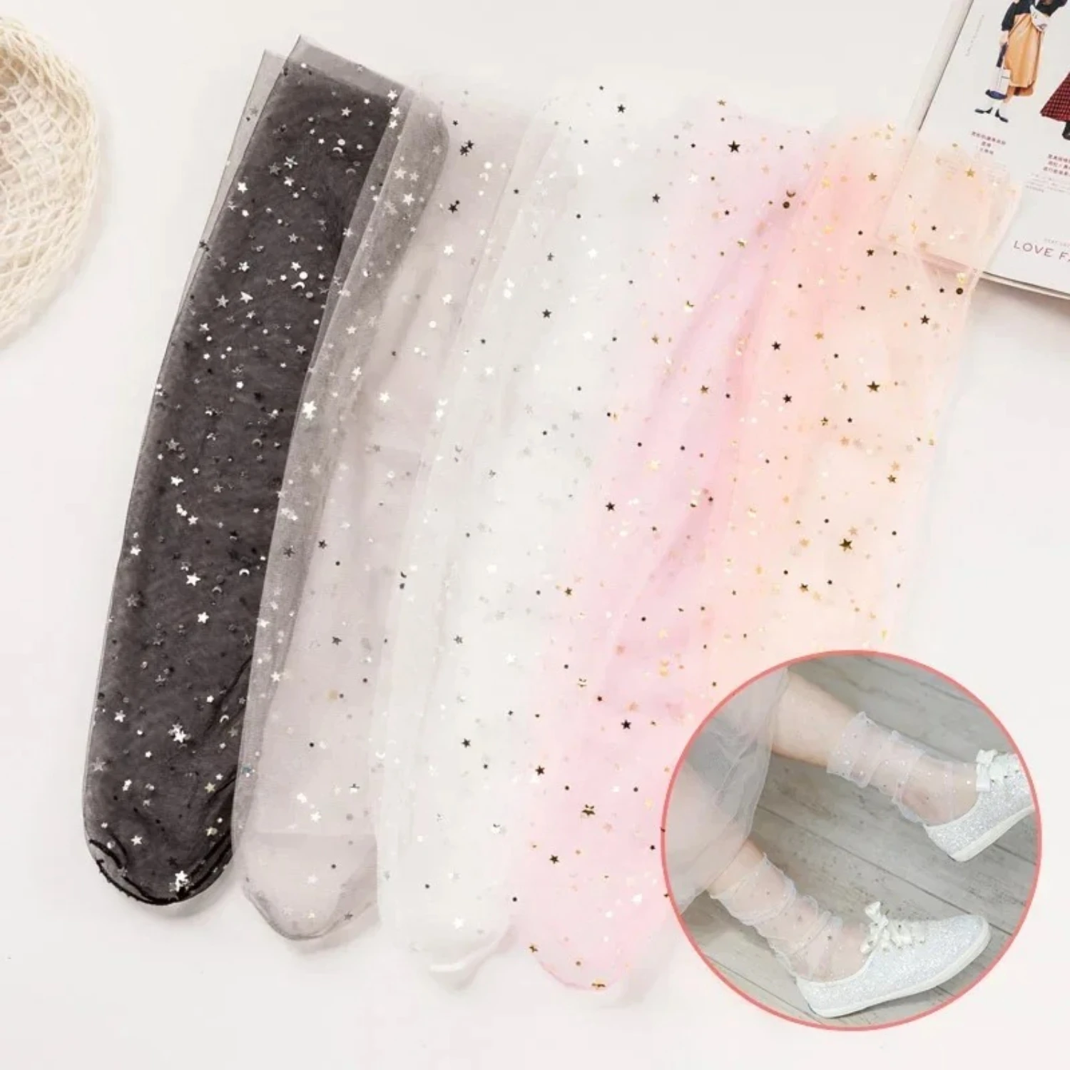 Fishing Socks - 1枚入り、夏のおしゃれなキャンディーカラーの薄いメッシュアンクルソックス、透明な伸縮性のあるメッシュスパンコール、星月魚メッシュソックス。