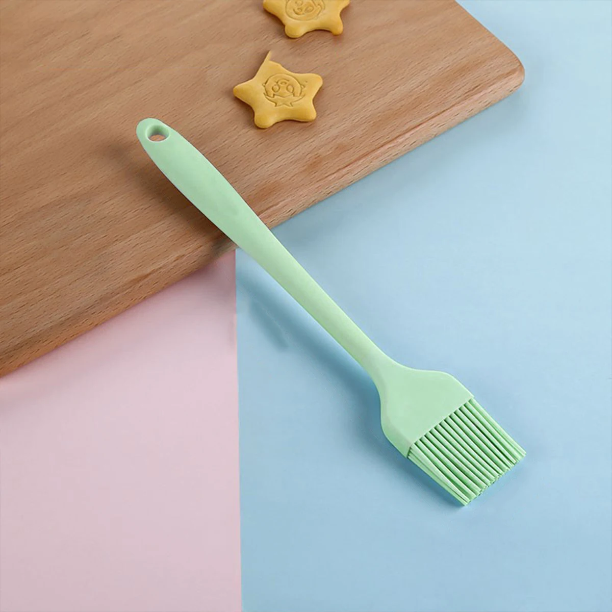 Kitchen brush oil brush silicone cooking brush heat-resistant baking oil brush barbecue baking oil seasoning brush head