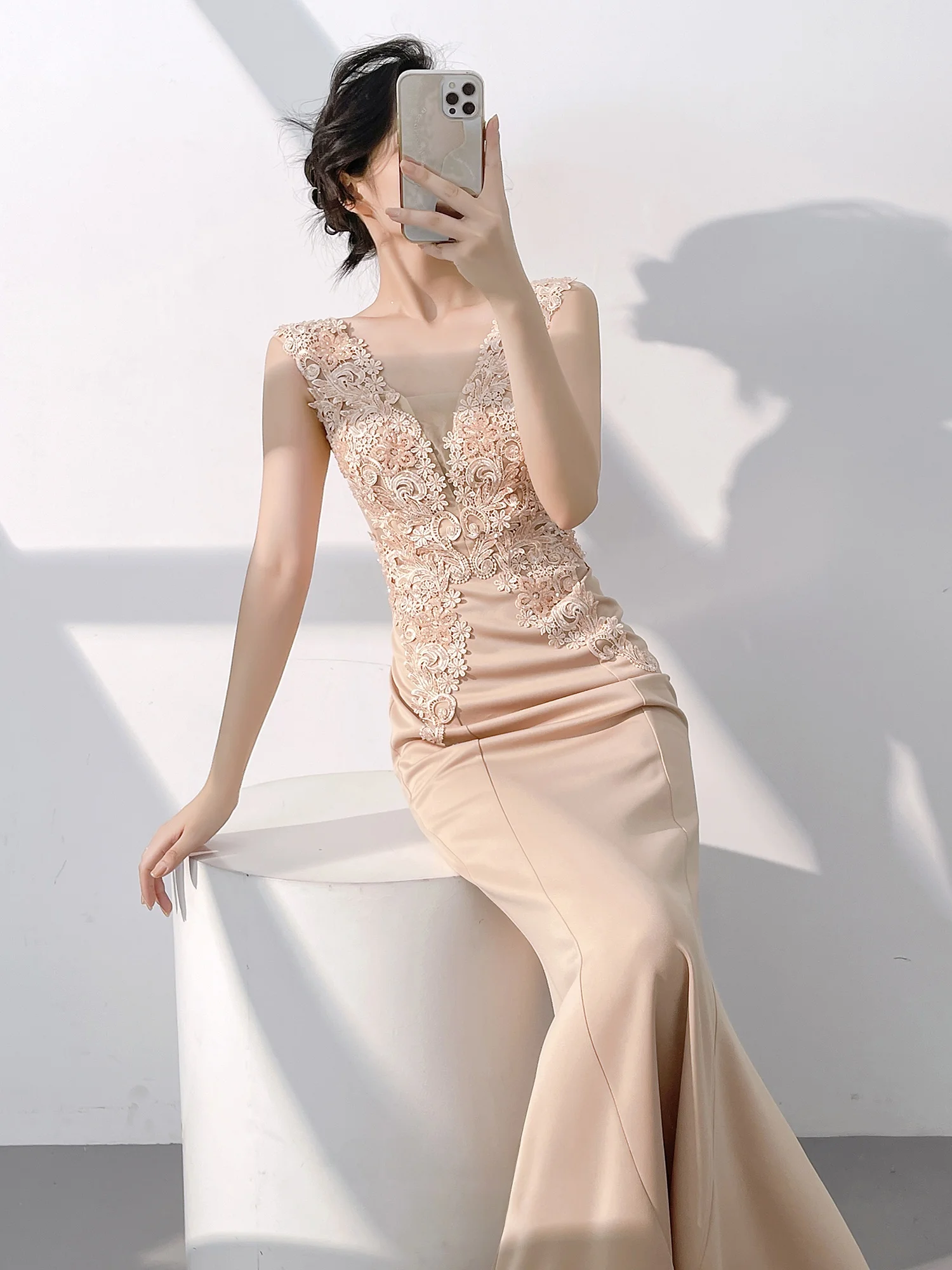 

Ele Evening Gown Women's New 2025 High-End Sensation Host Fi Tail Apricot Color Absolutely Beautiful Luxury Small ence
