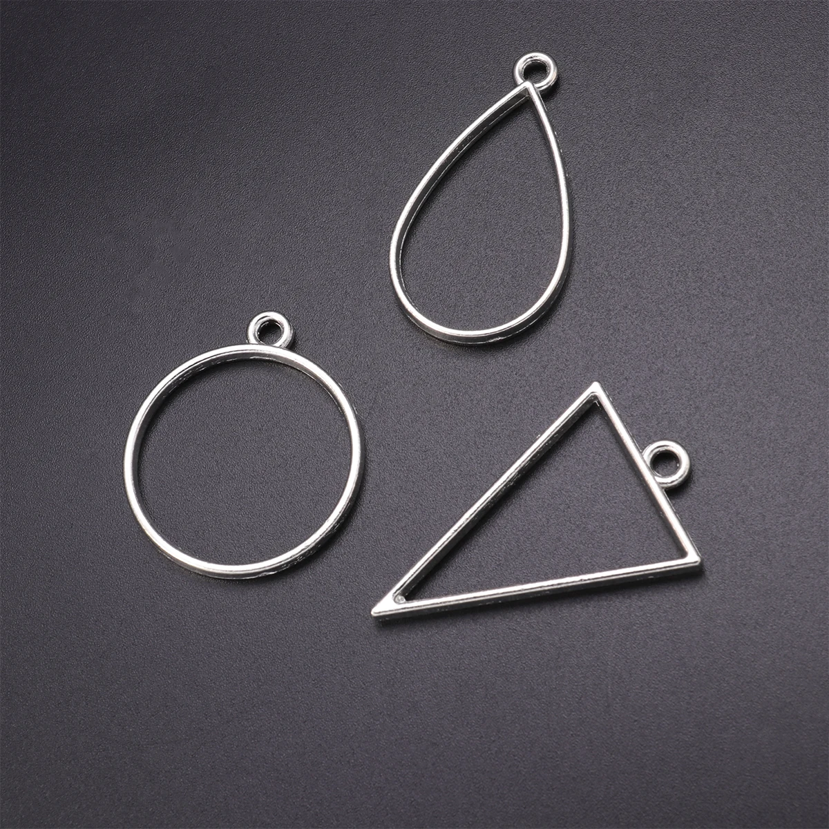 

30pcs Jewelry Making Pendants DIY Alloy Charms Retro Photo Frame Craft Necklace Bracelet Earrings Accessories
