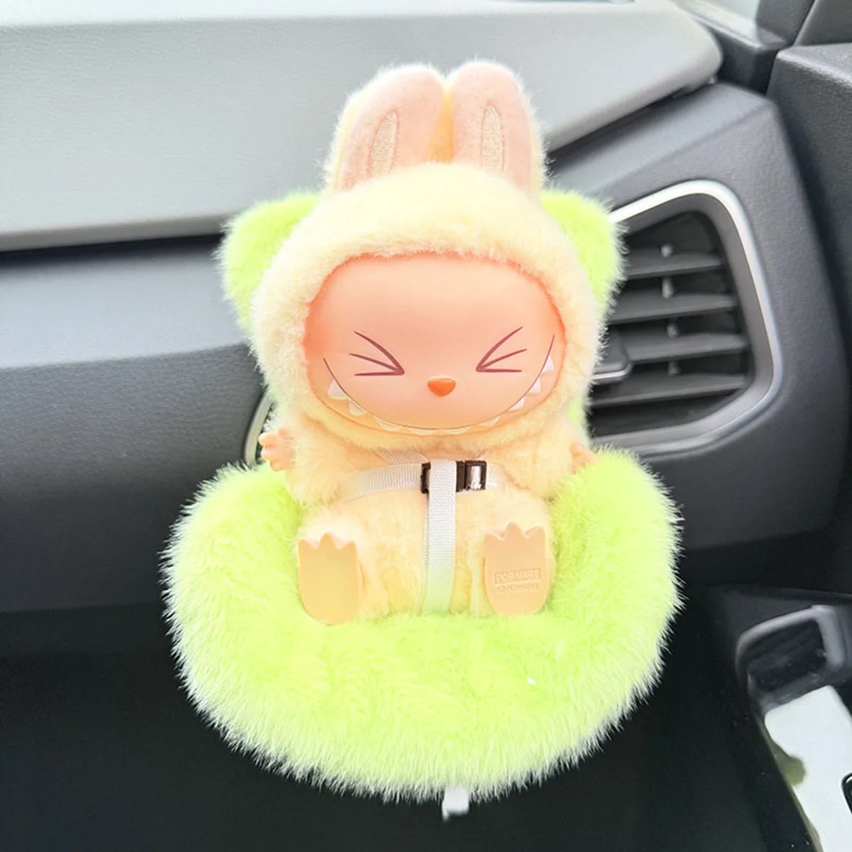 Мини-милое автомобильное сиденье, автомобильное украшение для воздуховыпускного отверстия, украшение для салона автомобиля, подходит для кукол labubu 17 см