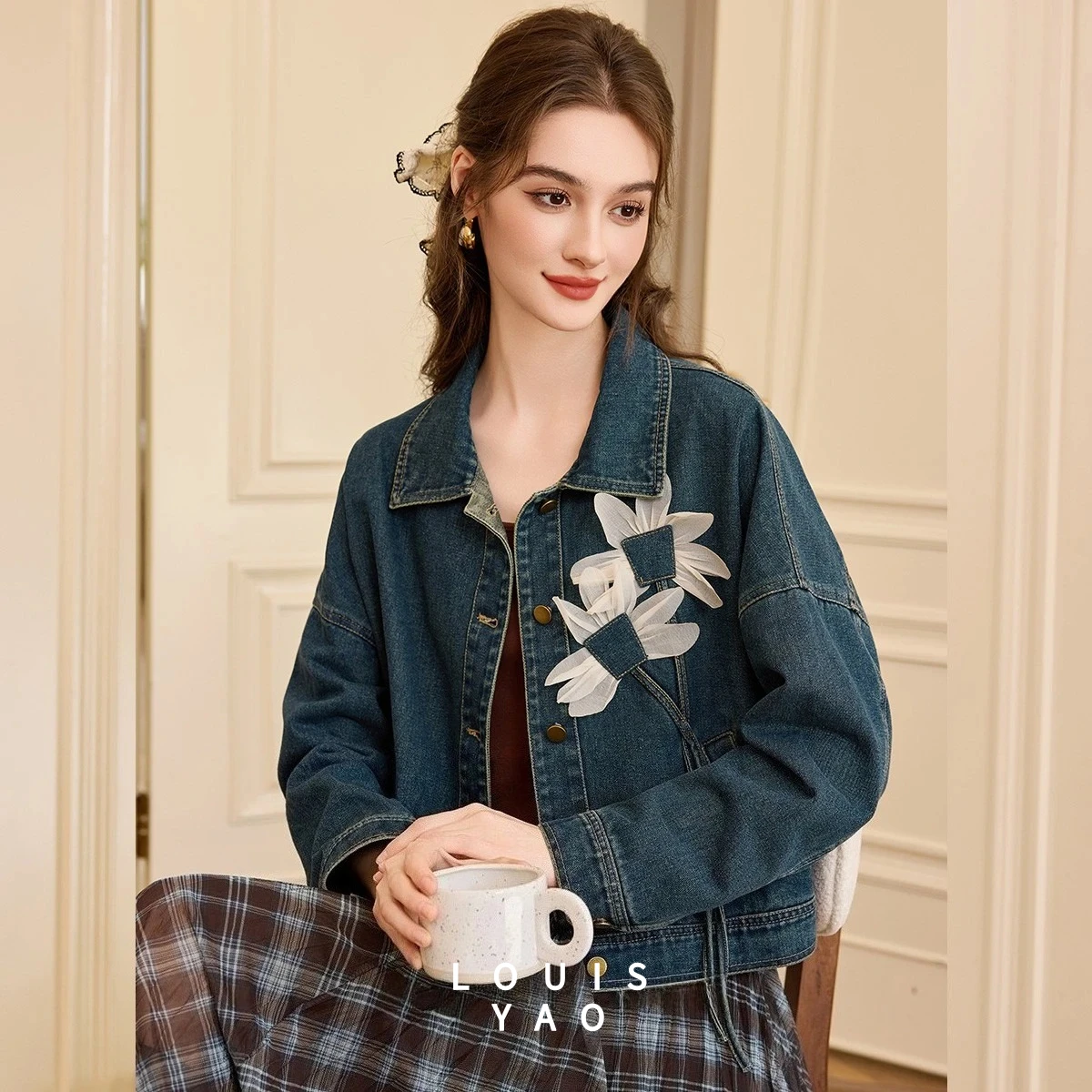 LOUISYAO  Water Washed Denim Jacket Women 2025 Autumn 3D Embroidered Color Contrast Drop Sleeves Casual Cardigan Coat Hot Sale