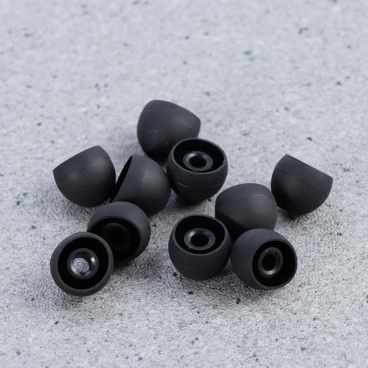 

10 Pcs Silicone Ear Tips Earbud Caps Noise Cancelling Plugs Over-the-ear Earphone Earpads Work Sleeping