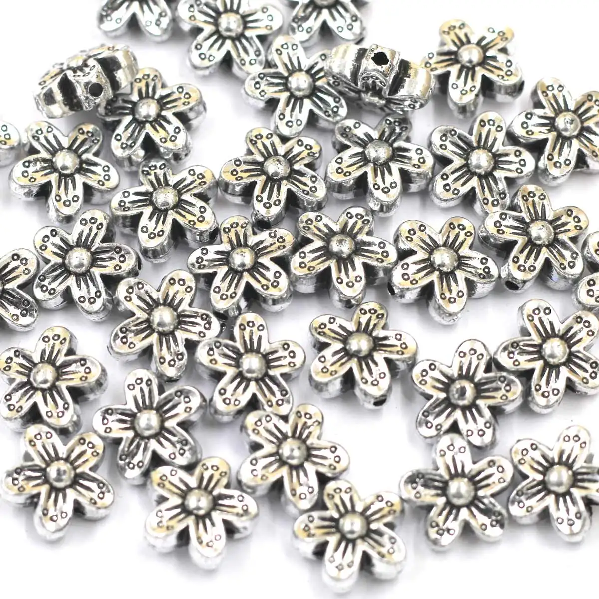 

Античные серебряные цветочные бусины-разделители CCB, пластиковые акриловые ювелирные изделия, подвески «сделай сам», 15x7 мм