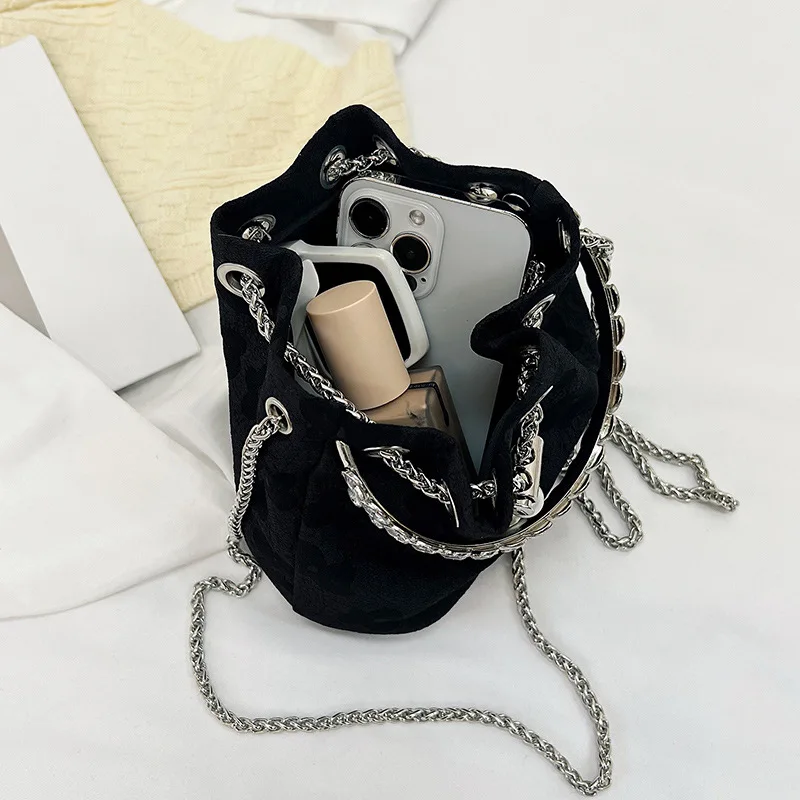 New Bucket Bag Women Shoulder Crossbody Bags Luxury Designer Bags Round Women Pearl Chain Bag Female Fashion Top Handle Handbag