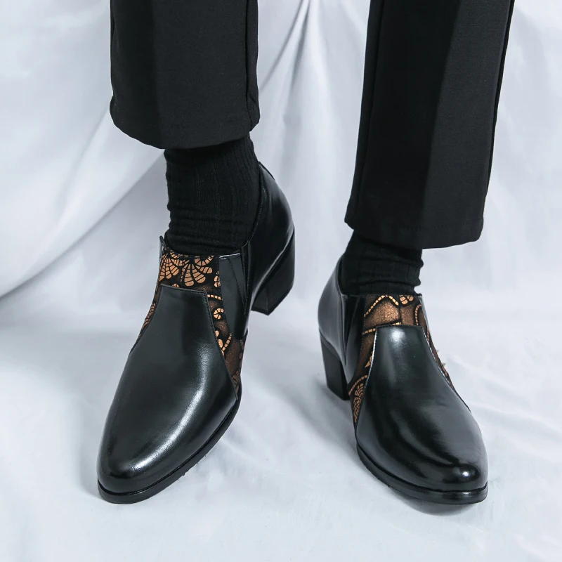 

European and American High Heels Fashion Trends Rivets Color Blocking Personality Night Performances and Runway Shoes