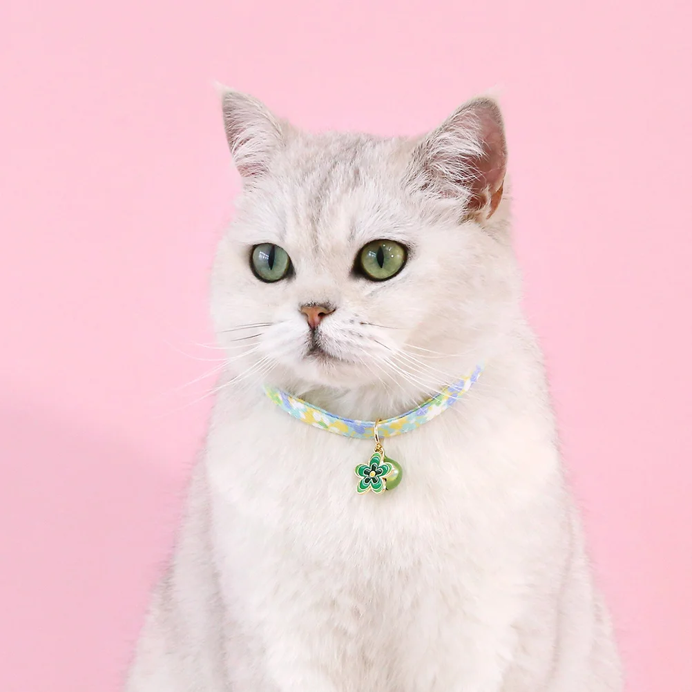 

2Pcs Floral Bell Pendant Cat Collar Adjustable Buckle Puppy Collar Cat Gift Accessory Pet Accessory