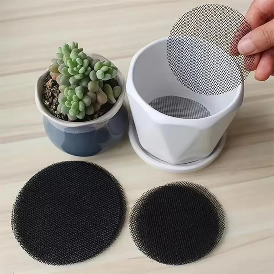 

50Pcs Flower Pot Hole Mesh Pad Breathable Bonsai Mesh Drainage Screens Bonsai Pot Bottom Grid Mat Drainage Mesh Hole Screen