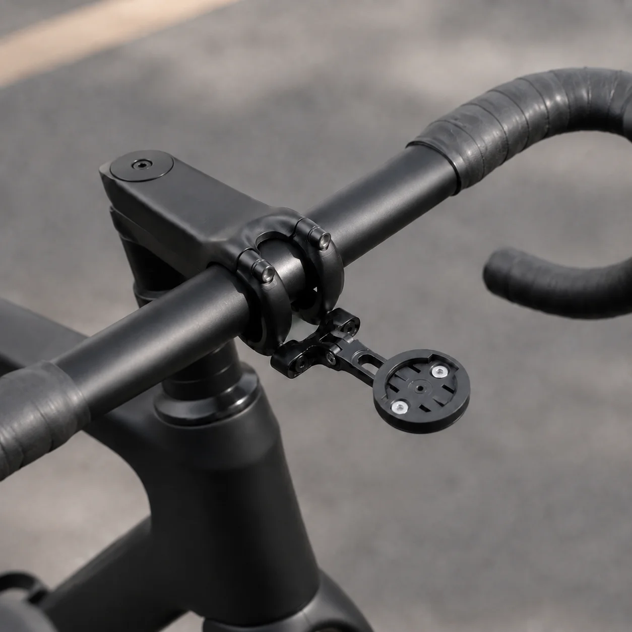 Verstellbare Fahrradcomputerhalterung für Garmin Edge, Zweibolzen-Vorbau, 22-35mm Abstand, 120 ° CNC-Aluminium-Halterung für Straßen- und Mountainbikes – Detail 8