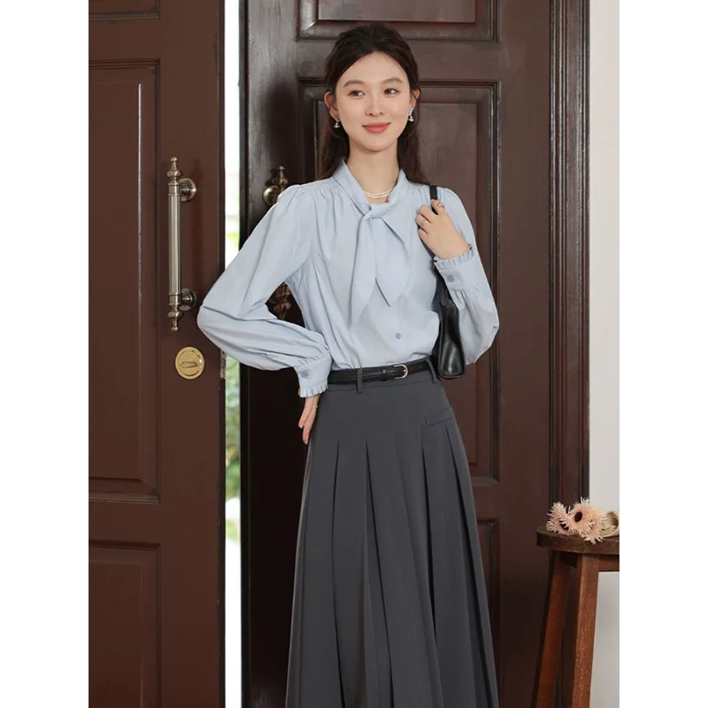 Traje de camisa azul aguamarina Primavera y otoño Diseño elegante Cintura