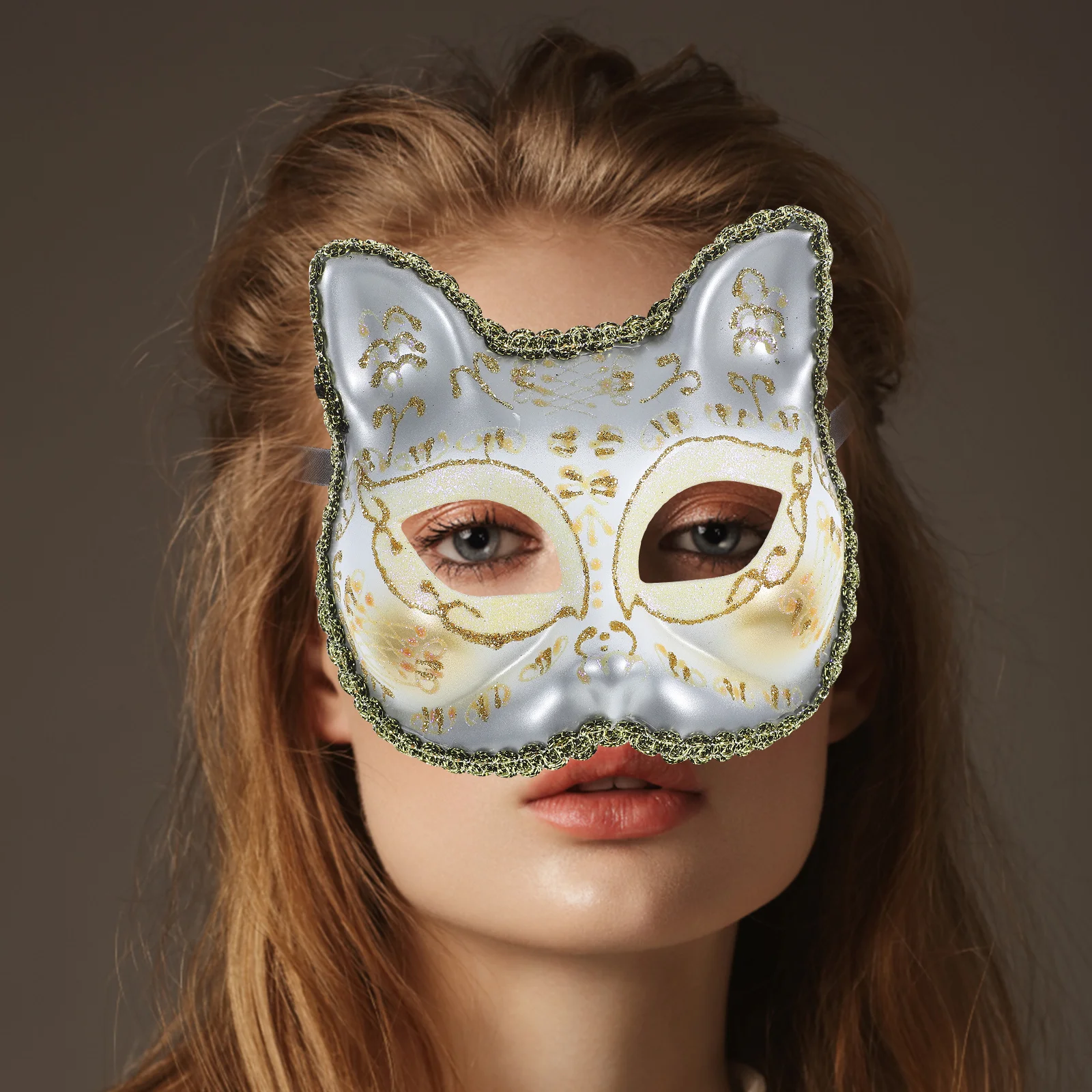 

Plastic Cat Mask Novelty Cat Head Mask for Halloween Party Cosplay Costume Decorative Supplies Masquerade Masks
