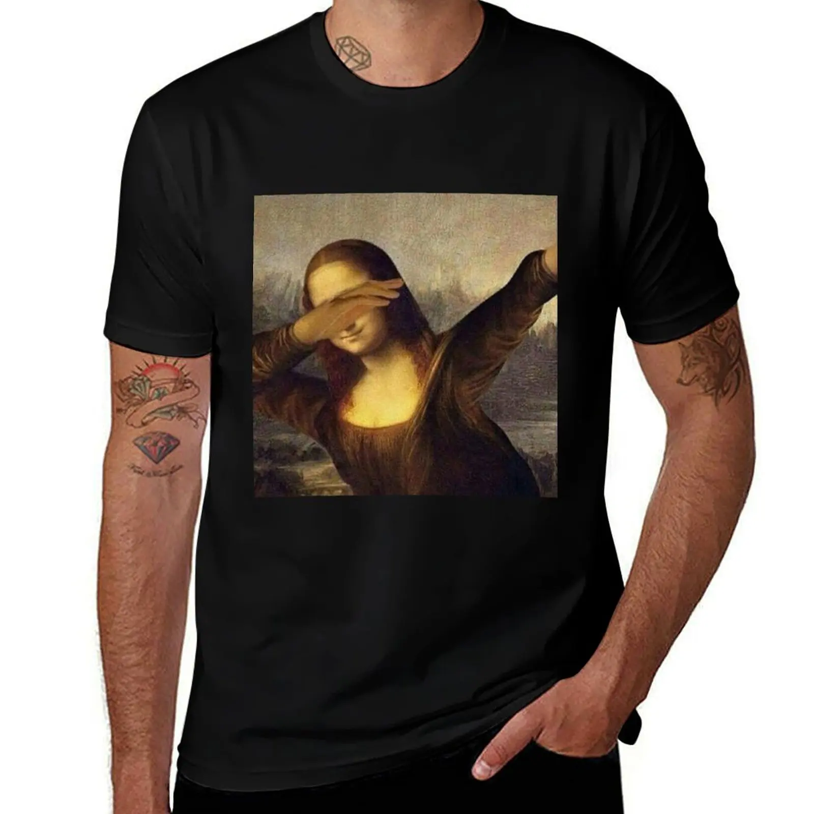 mona lisa DABBING! DAB! [*THE ORIGINAL*] T-Shirt Long Lasting Casual T-Shirt