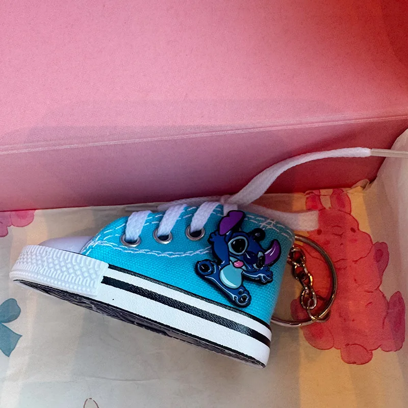 ديزني الإبداعية حذاء قماش المفاتيح غرزة الكرتون الرسوم المتحركة سيارة مفتاح سلسلة زوجين حقيبة قلادة الديكور هدية للأطفال