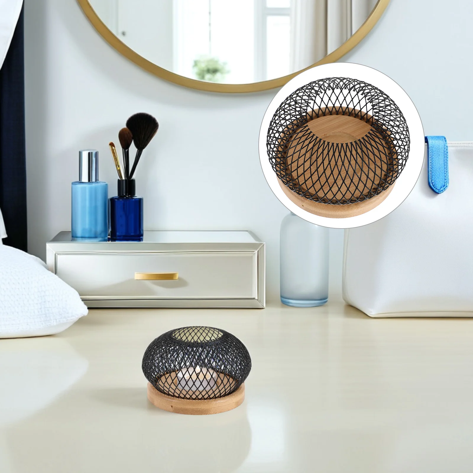 

Wire Mesh Holder 4.5 Cm Bamboo Base For Pillar Votive Candles Outdoor Table Centerpiece Hurricane Lantern Cage