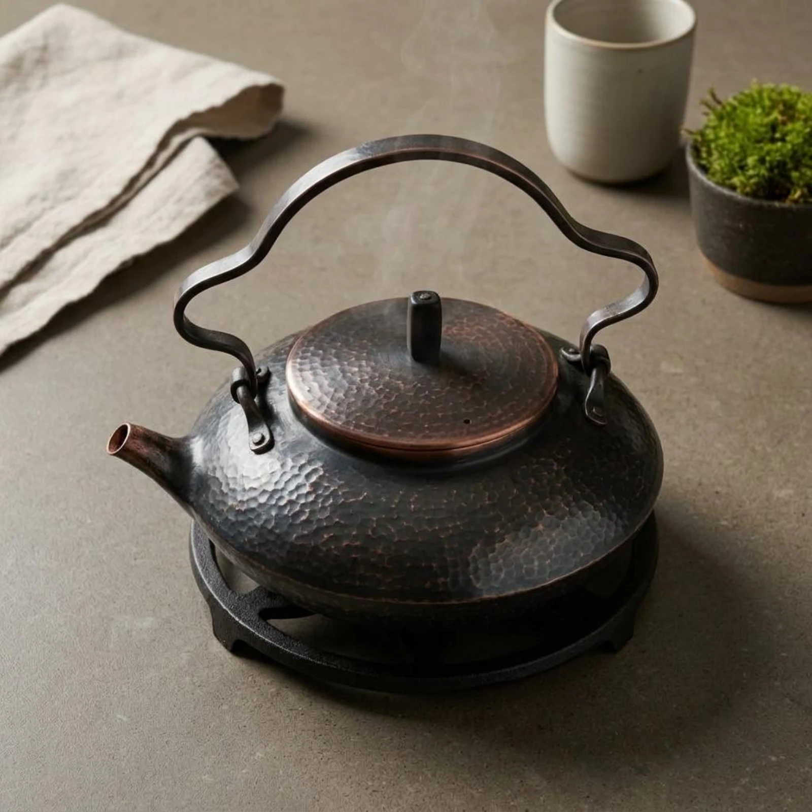 Hand-Forged Kettle Fitted Lid Copper Boiling Kettle Kitchenware Arched Handle for Water Heating