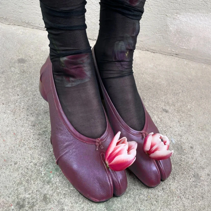 chmury-noir-tabi-chaussures-a-talons-bas-violet-bordeaux-bout-fendu-ballerine-de-ballet-3-cm-chaton-talons-pompes-chaussures-pour-femmes-et-dames