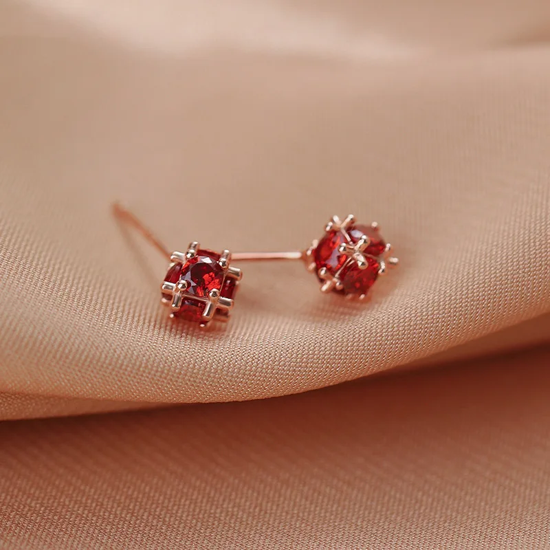 VOQ Silver Color Vintage Shiny Red Zircon Pierced Stud Earrings for Women Simple Chic Teen Daily Jewelry Earrings