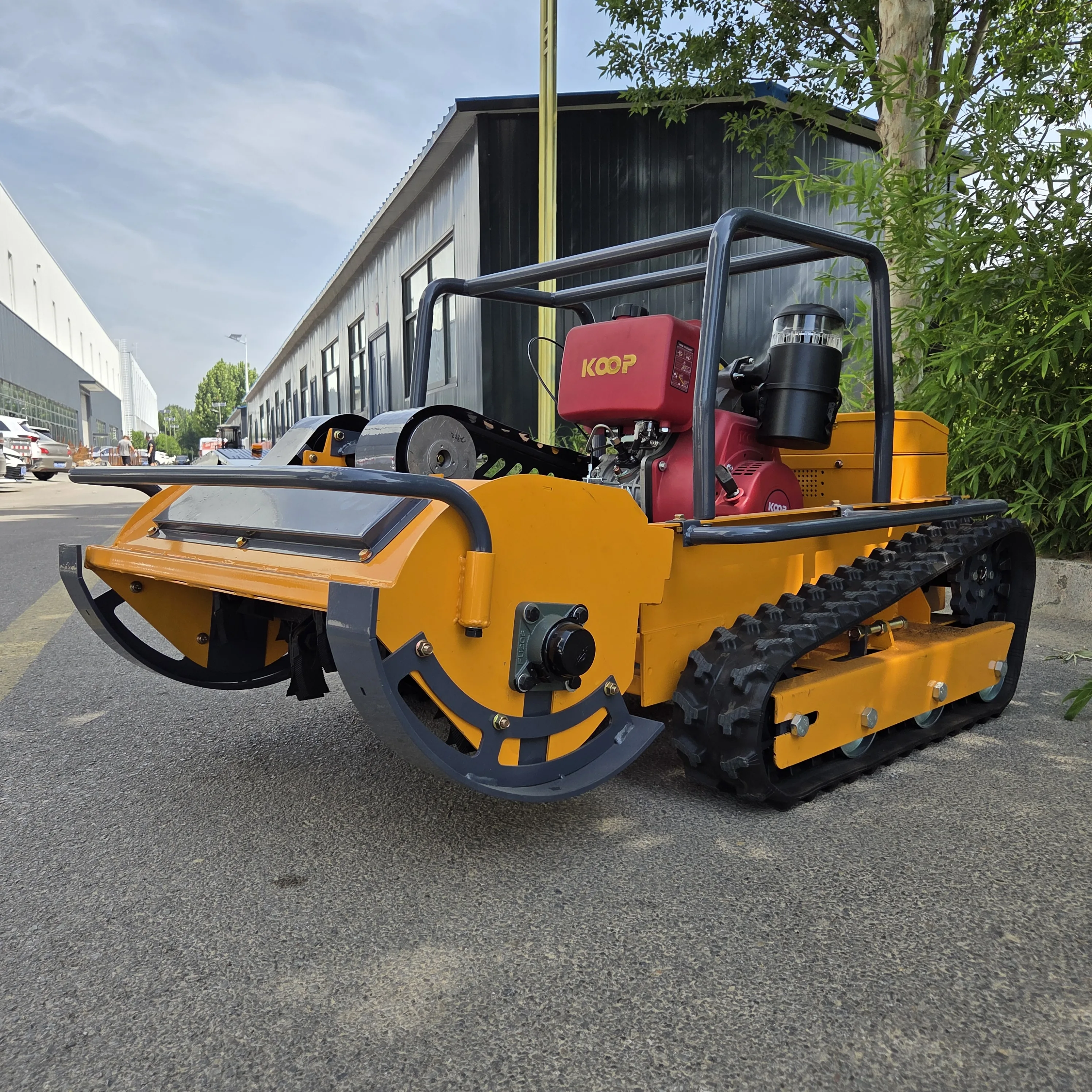 Hot selling diesel powered flail Y-blade lawn mower 800mm all terrain available smart remote control lawn mower