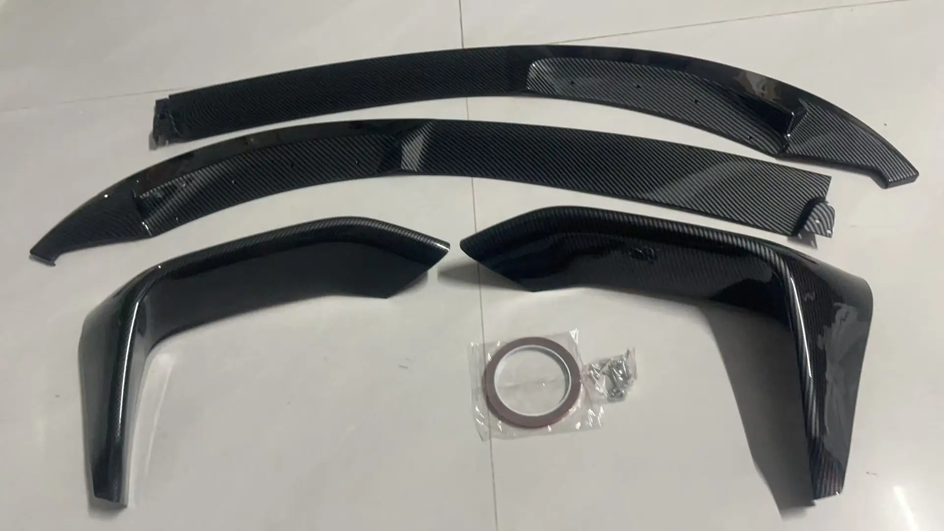 المصد الأمامي سبويلر شفاه بليد لسيارات BMW F80 M3 F83 F82 M4 2015-2020 الجانب السفلي تنفيس الهواء غطاء محرك السيارة الفاصل عدة المئزر المحيطي