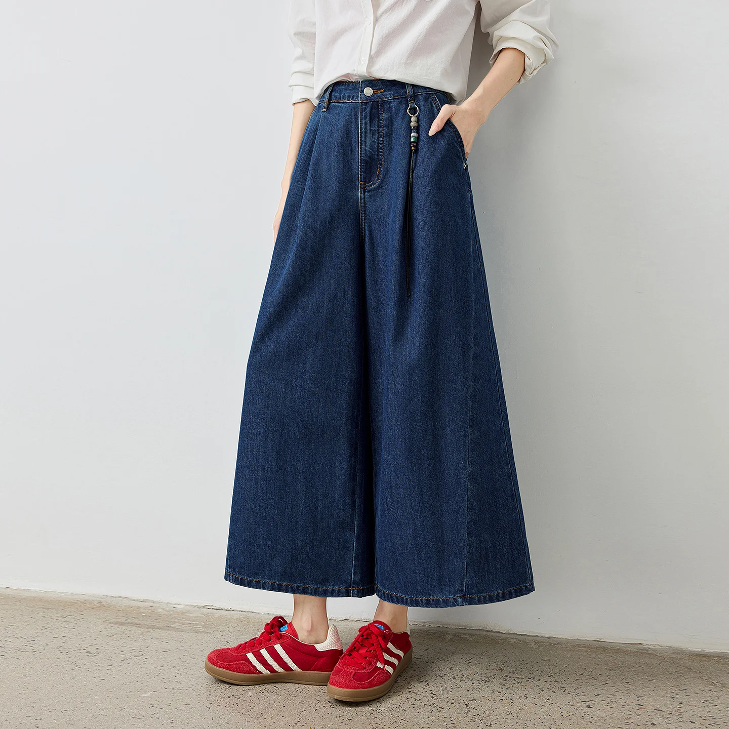 Thumbnail 2 - #40 Cheap Relaxed Fit Casual Pants Worth Buying