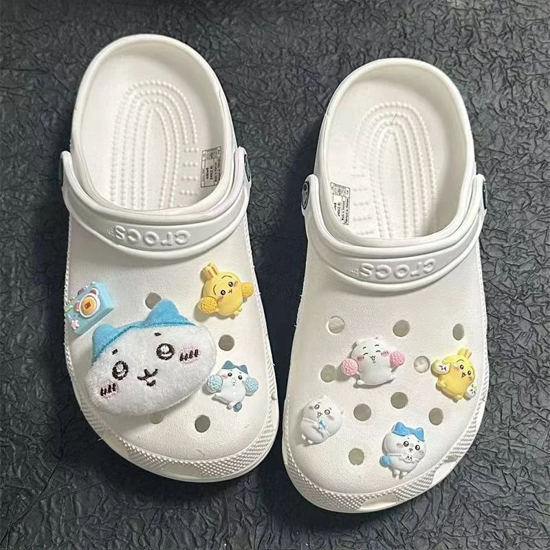 Yeni karikatür sevimli Chiikawa takunya ayakkabı tokası Kawaii ハshoe hahahachiware うusausag ちshoe Shoe Shoe ayakkabı çiçek ayakkabı tokası dekoratif