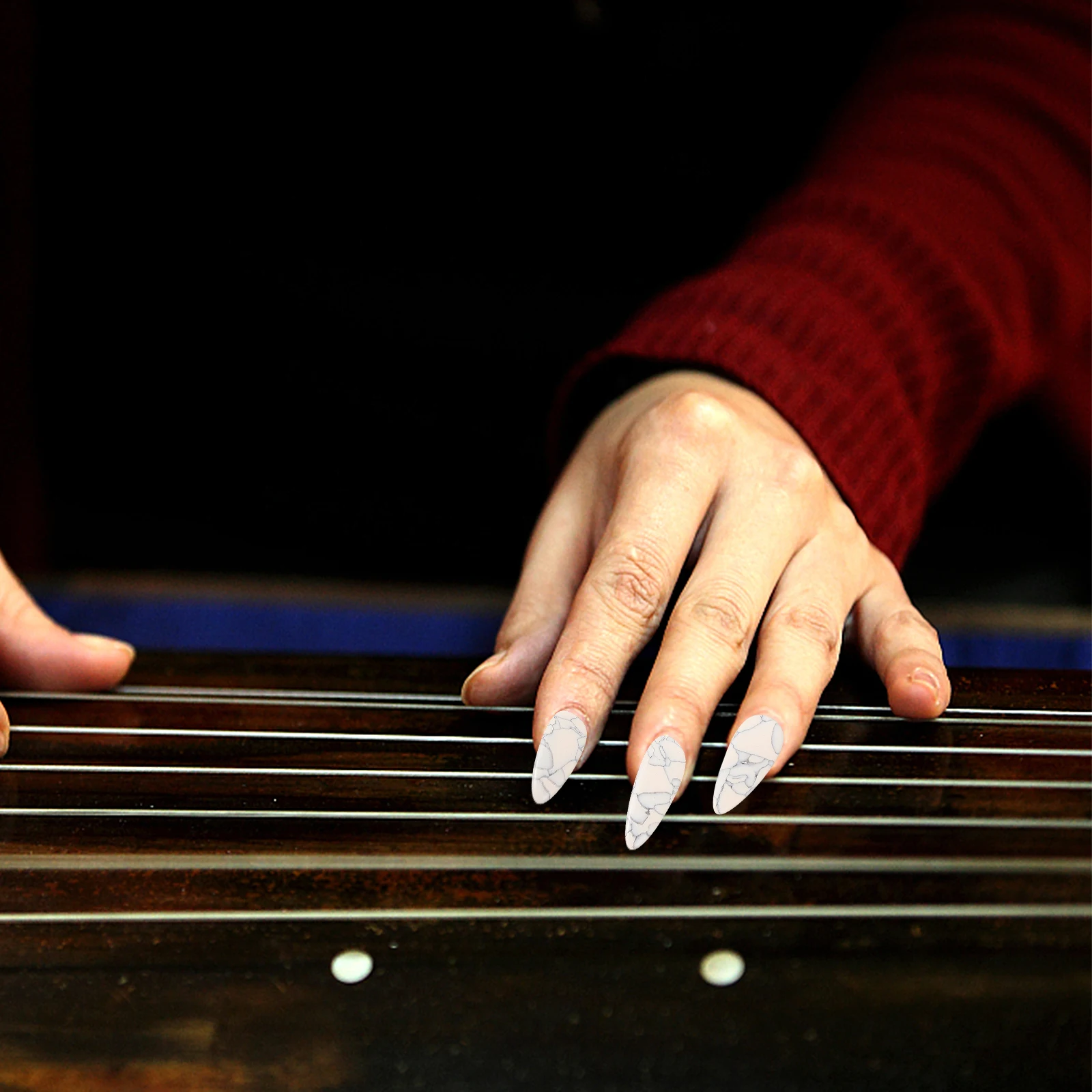 

8 Pcs Guzheng Nails Fake Practice Finger Picks Protective Practical Portable Adhesive Tape