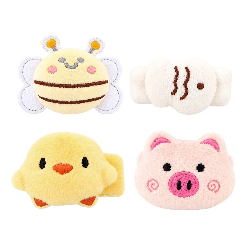 4Pcs/Set Cute Backpack Charm Bee Pig Chick Fish Set Vivid Embroidery Cartoon Bag Ornament Cartoon Animal Strap Clip Design